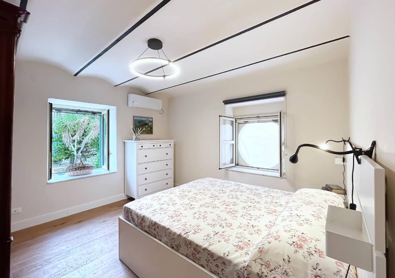 Апартаменты Solemar Sicilia - Casa Adele Палермо Экстерьер фото